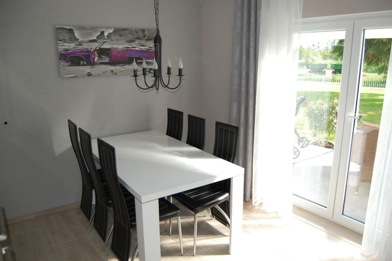 Ferienwohnung Am Schmollensee Pudagla Luaran gambar